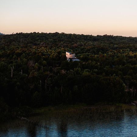 Lodge Parque Tepuhueico Castro Eksteriør billede